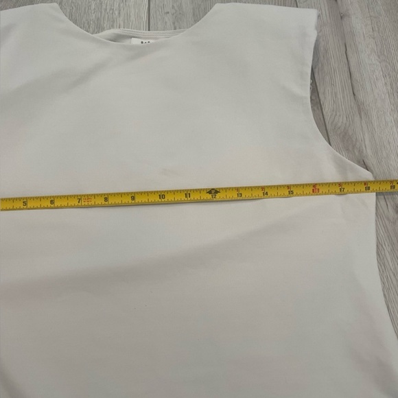 Babaton Aritzia Shoulder Pad Bodysuit - Picture 7 of 9